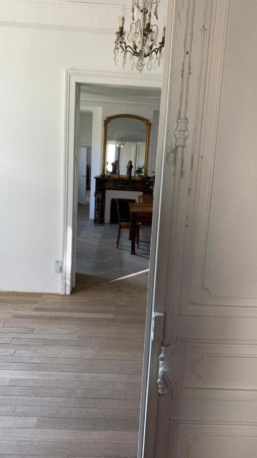 Grand Corps De Ferme A La Rue Messire Etienne 89113 Neuilly Valravillon Villa Eksteriør bilde