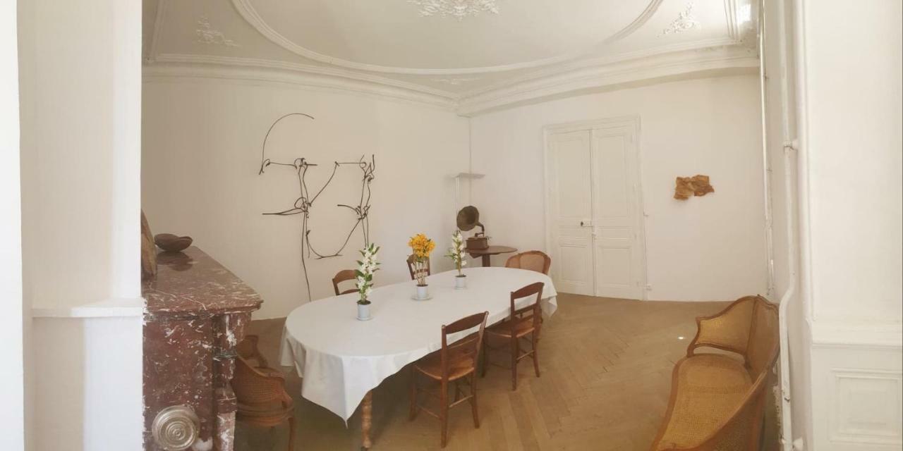 Grand Corps De Ferme A La Rue Messire Etienne 89113 Neuilly Valravillon Villa Eksteriør bilde